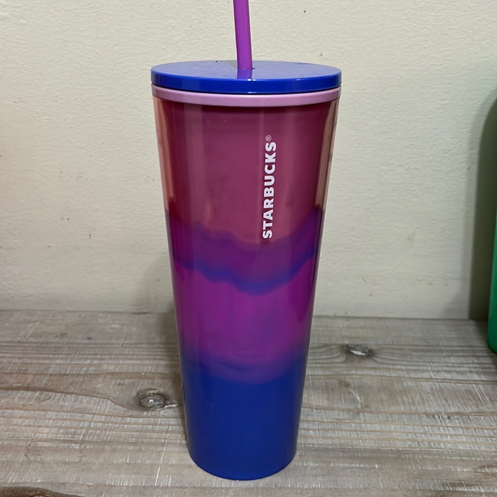 Starbucks 2021 blue and pink venti tumblr